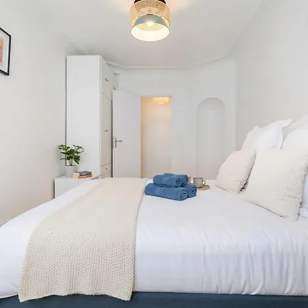 Furtivestay - Galeries Lafayette - 8 Joubert Apartment